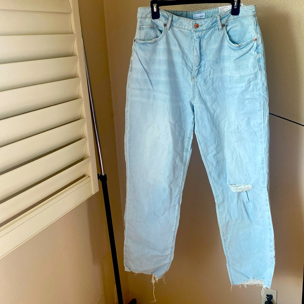 Size 31 straight crop, high rise, curvy fit, tall inseam distressed jeans